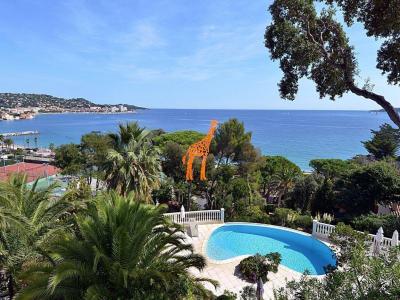 For sale Sainte-maxime 8 rooms 300 m2 Var (83120) photo 0