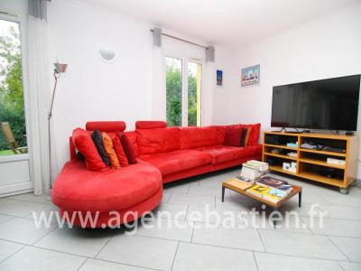 For sale Sergy 5 rooms 144 m2 Ain (01630) photo 2