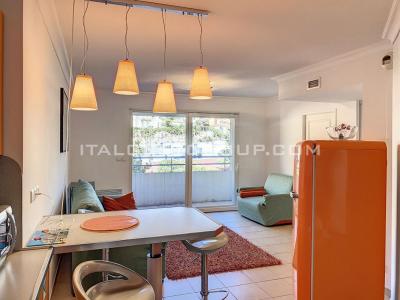 For sale Menton 2 rooms 39 m2 Alpes Maritimes (06500) photo 0