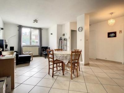 For sale Saint-martin-d'heres 3 rooms 65 m2 Isere (38400) photo 0
