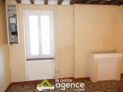 For sale Grossouvre 4 rooms 83 m2 Cher (18600) photo 2