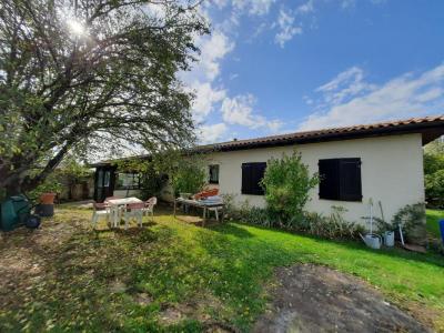 For sale Saint-martial 6 rooms 114 m2 Gironde (33490) photo 0