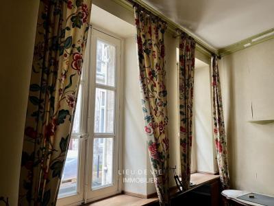 For sale Bordeaux 5 rooms 106 m2 Gironde (33000) photo 1