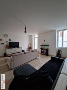 For sale Saint-martin-lacaussade 4 rooms 110 m2 Gironde (33390) photo 0