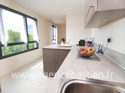 For sale Saint-genis-pouilly 4 rooms 133 m2 Ain (01630) photo 2