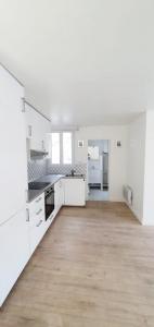For rent Puteaux 2 rooms 36 m2 Hauts de Seine (92800) photo 4