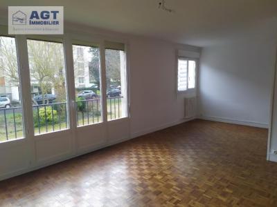 For sale Beauvais 4 rooms 72 m2 Oise (60000) photo 2