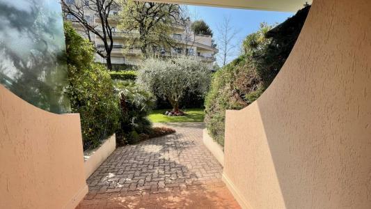 For sale Cannes 2 rooms 52 m2 Alpes Maritimes (06400) photo 3