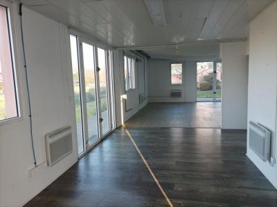 Louer Local commercial 153 m2 Bayonne