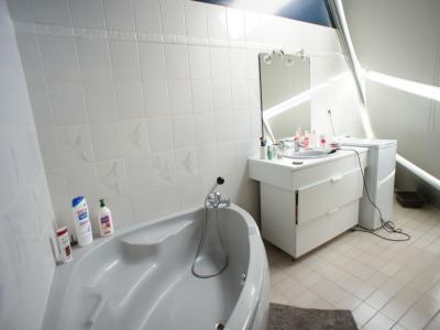 For sale Vichy 3 rooms 100 m2 Allier (03200) photo 4