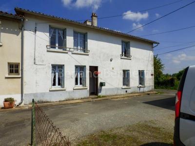 For sale Ruffec 6 rooms 112 m2 Charente (16700) photo 0