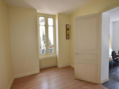 For rent Charlieu 2 rooms 45 m2 Loire (42190) photo 4