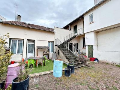 For sale Roanne 4 rooms 93 m2 Loire (42300) photo 0