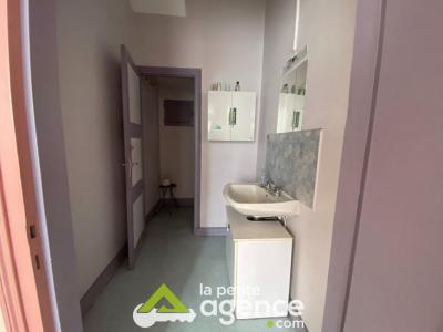 Acheter Immeuble Argenton-sur-creuse 132400 euros