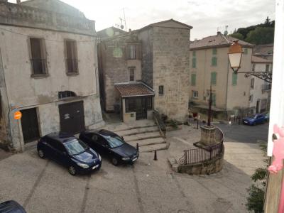 For sale Pouget 4 rooms 80 m2 Herault (34230) photo 3
