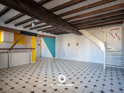 For sale Bourg-en-bresse Bourg en Bresse 4 rooms 86 m2 Ain (01000) photo 0