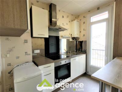 For rent Montlucon 3 rooms 52 m2 Allier (03100) photo 0