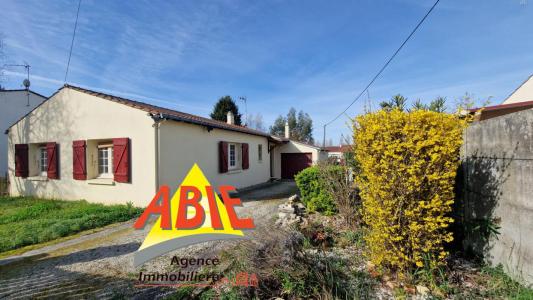 For sale Fontenay-le-comte 5 rooms 118 m2 Vendee (85200) photo 0