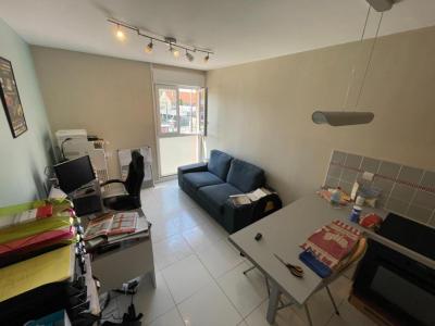 For sale Reims 2 rooms 33 m2 Marne (51100) photo 2