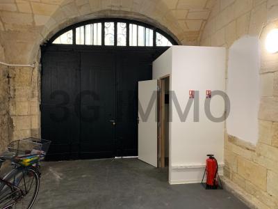 For sale Bordeaux 5 rooms 444 m2 Gironde (33000) photo 1