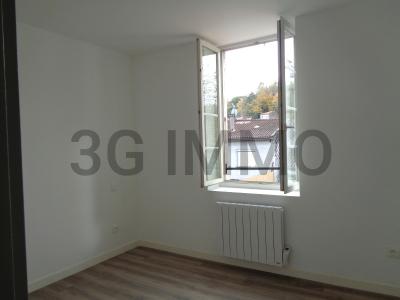 For sale Castres 3 rooms 58 m2 Tarn (81100) photo 2
