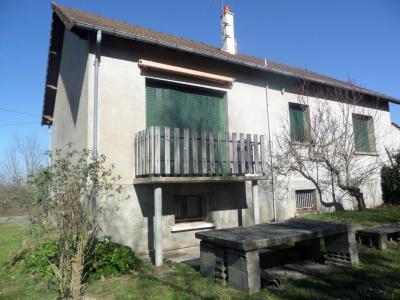 For sale Chateaumeillant 4 rooms 90 m2 Cher (18370) photo 2