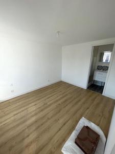 For sale Lille 3 rooms 43 m2 Nord (59000) photo 2