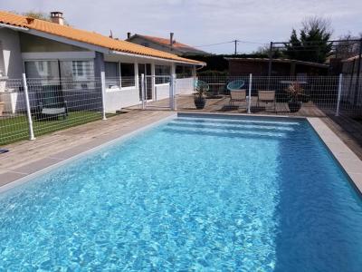 For sale Lamarque 6 rooms 120 m2 Gironde (33460) photo 2