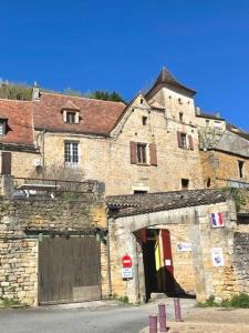 For sale Cenac-et-saint-julien CENAC ET ST JULIEN 7 rooms 170 m2 Dordogne (24250) photo 0