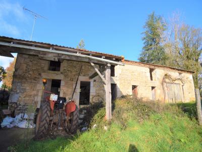For sale Thiviers 4 rooms 103 m2 Dordogne (24800) photo 4