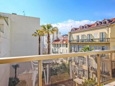 For sale Nice 3 rooms 75 m2 Alpes Maritimes (06000) photo 1
