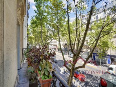 For sale Paris-18eme-arrondissement 4 rooms 62 m2 Paris (75018) photo 2