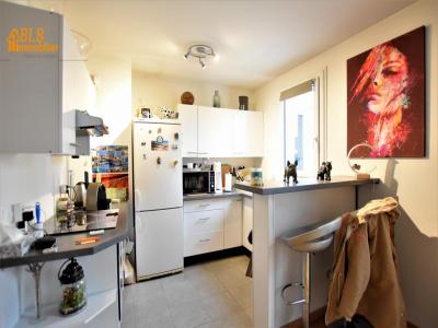 Acheter Appartement 48 m2 Montigny-le-bretonneux