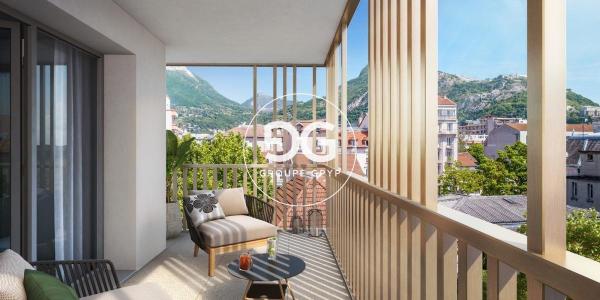 For sale Grenoble 4 rooms 96 m2 Isere (38000) photo 0