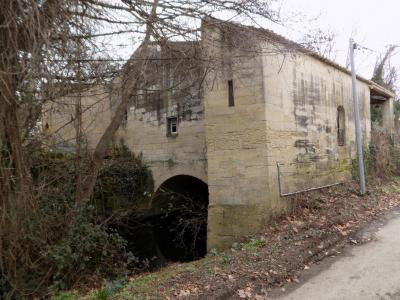 For sale Uzes 5 rooms 217 m2 Gard (30700) photo 1