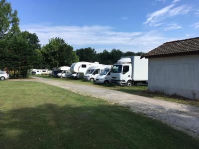 For rent Canejan 7000 m2 Gironde (33610) photo 1