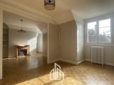 For sale Beauvais 4 rooms 66 m2 Oise (60000) photo 0