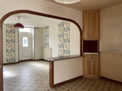 For sale Saint-jean-d'angely ST JEAN D'ANGELY CENTRE 7 rooms 171 m2 Charente maritime (17400) photo 4