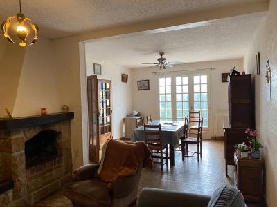 For sale Ernee 4 rooms 93 m2 Mayenne (53500) photo 3