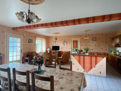 For sale Bourgneuf-la-foret 5 rooms 102 m2 Mayenne (53410) photo 2
