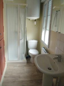 For rent Laval 1 room 14 m2 Mayenne (53000) photo 2