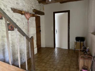 For sale Saint-jean-d'angely A 10 KM DE ST JEAN D'ANGELY 3 rooms 118 m2 Charente maritime (17400) photo 4