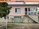 For rent House Saint-jean-d'angely ST JEAN D'ANGELY 166 m2 8 pieces