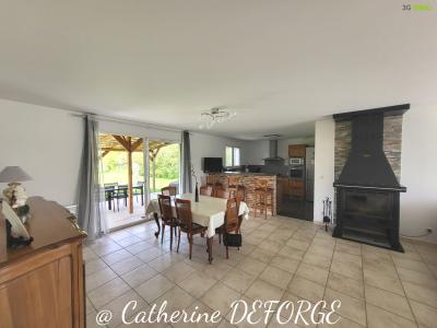 For sale Laruscade 5 rooms 115 m2 Gironde (33620) photo 1
