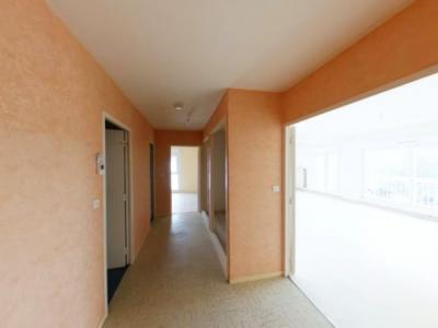 Acheter Appartement 74 m2 Saint-amand-montrond
