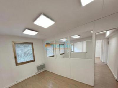 Louer Commerce Neuilly-sur-marne 70460 euros