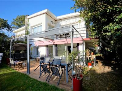 For sale Royan 5 rooms 118 m2 Charente maritime (17200) photo 1