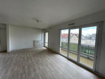 For rent Reims 4 rooms 88 m2 Marne (51100) photo 1