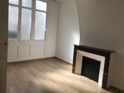 For rent Bordeaux 2 rooms 64 m2 Gironde (33000) photo 1