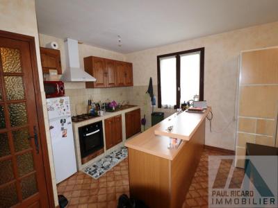 For sale Frontignan 4 rooms 90 m2 Herault (34110) photo 3